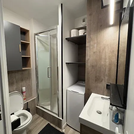 Porte Oceane, Batiment L , 81 Apartman *