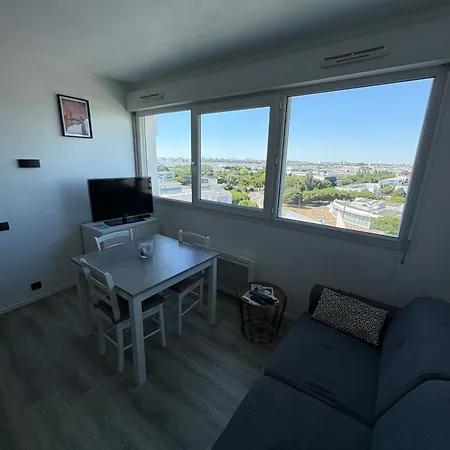 Porte Oceane, Batiment L , 81 Ла-Рошель